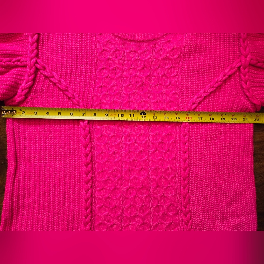 Crown & Ivy Bright Pink Chunky Oversized Knit Sweater Size Large - Picture 7 of 8
